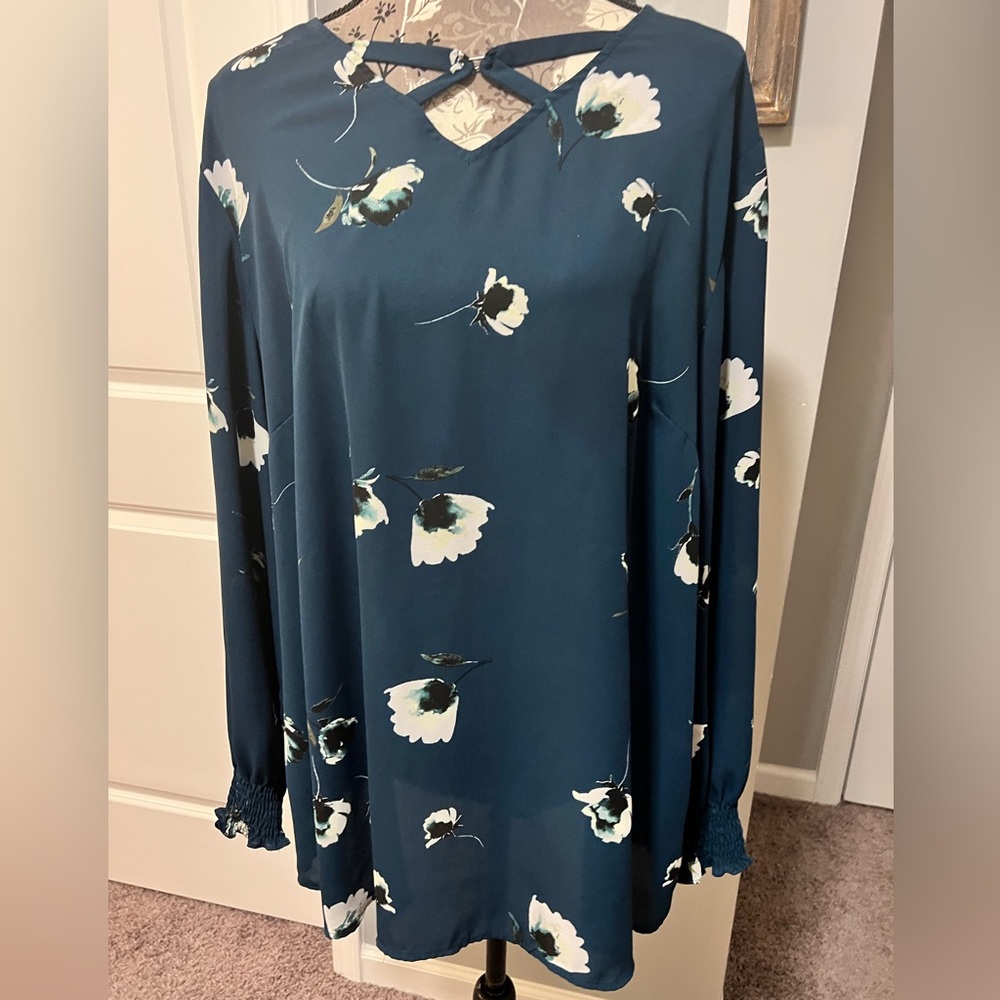 Maurice’s floral tunic blouse